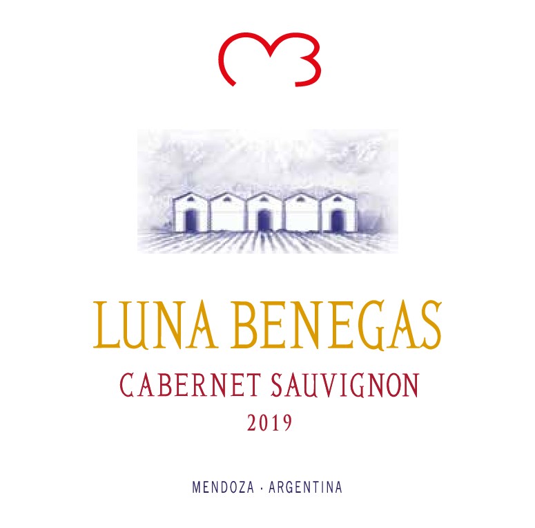 Luna Benegas
