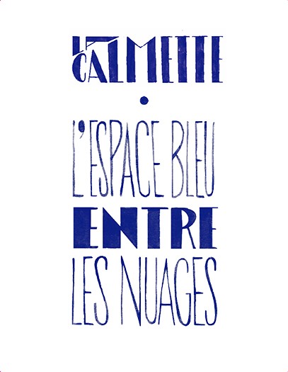 L'espace Bleu Entre Les Nuages