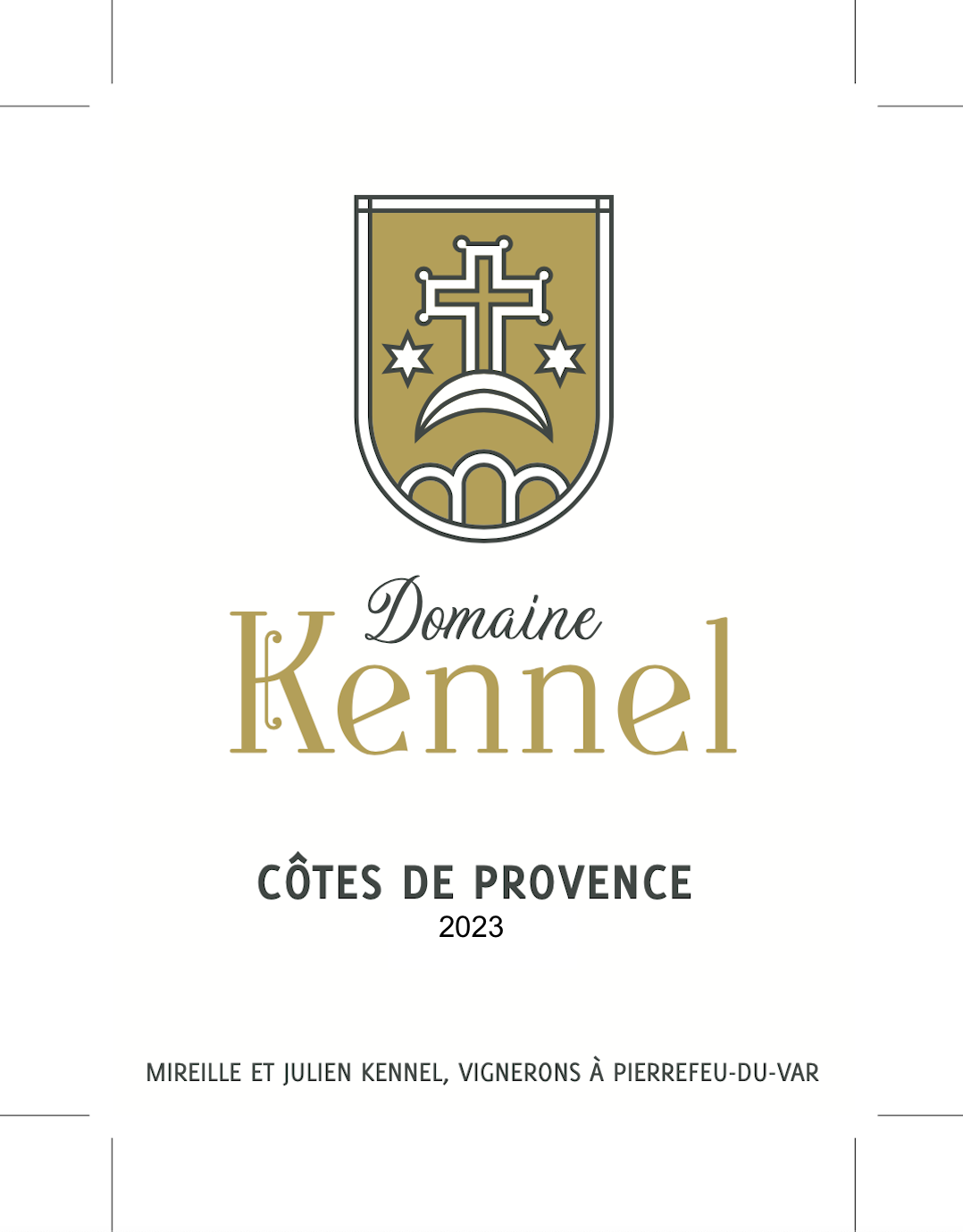 Crownable Sipping Through France