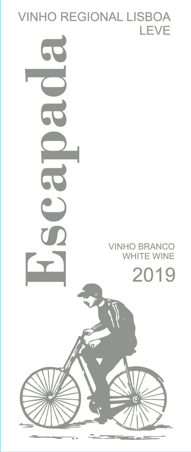 Escapada Medium Dry Light White Wine